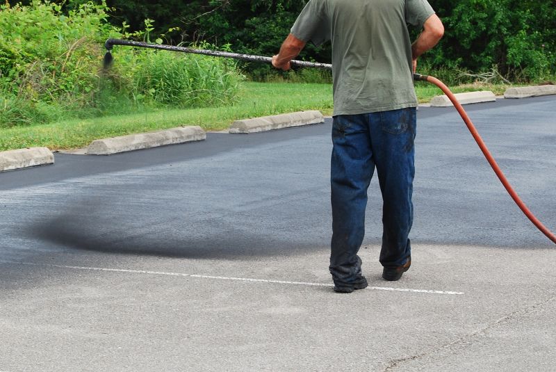Blacktop Sealcoating in Sarasota, FL