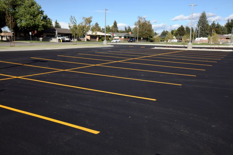 Commercial Parking Lot Sealing in Tampa, FL