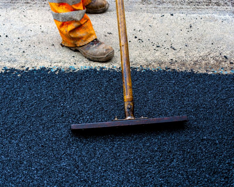 Asphalt Sealing